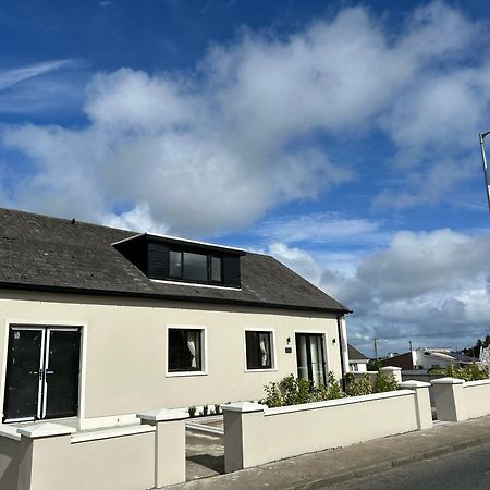House On Main Street Bunbeg Villa Gweedore Buitenkant foto