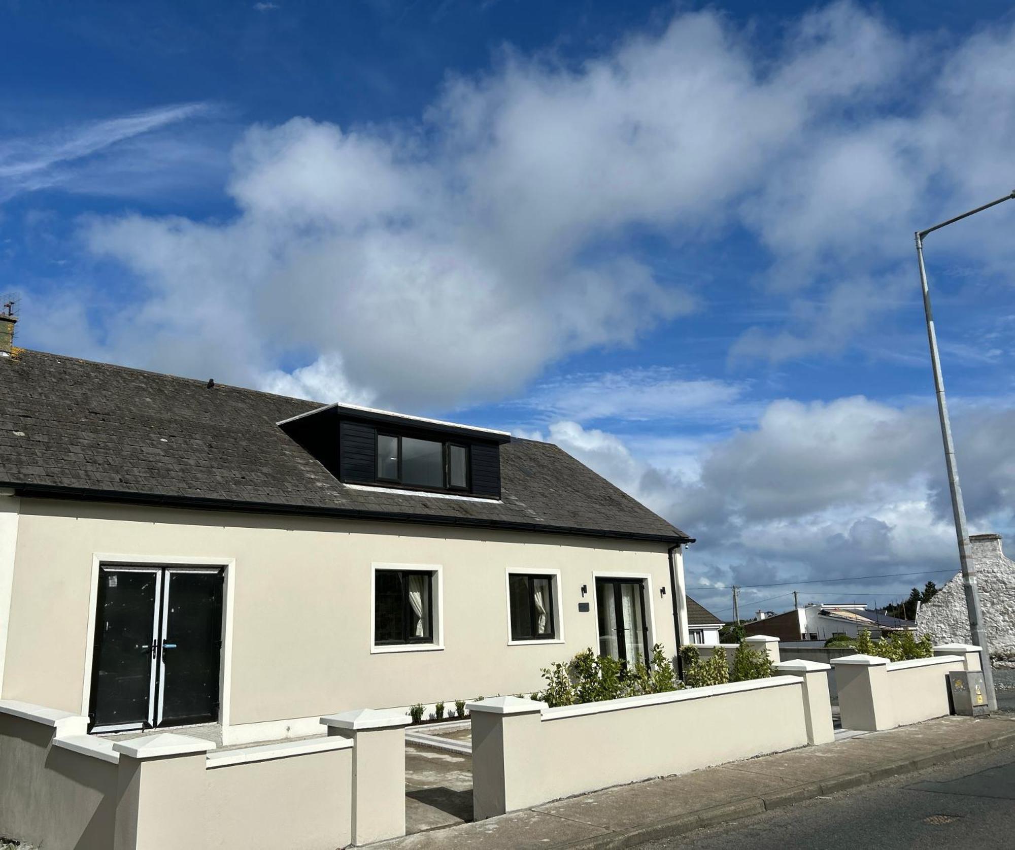 House On Main Street Bunbeg Villa Gweedore Buitenkant foto